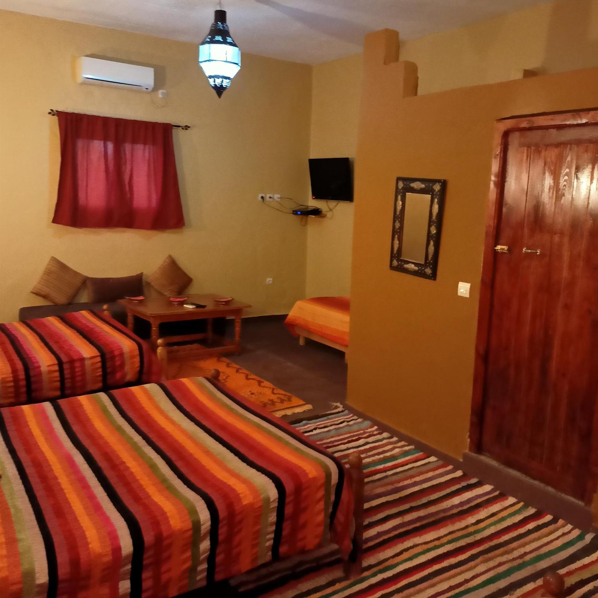 Lescale De Ouarzazate Hotel Tazentoute Kültér fotó